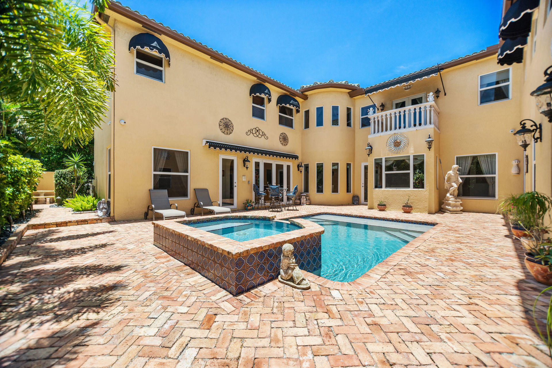 1665 Southwest 4th Avenue Boca Raton, FL 33432 - Photo 4 of 70 050_dsc_7213