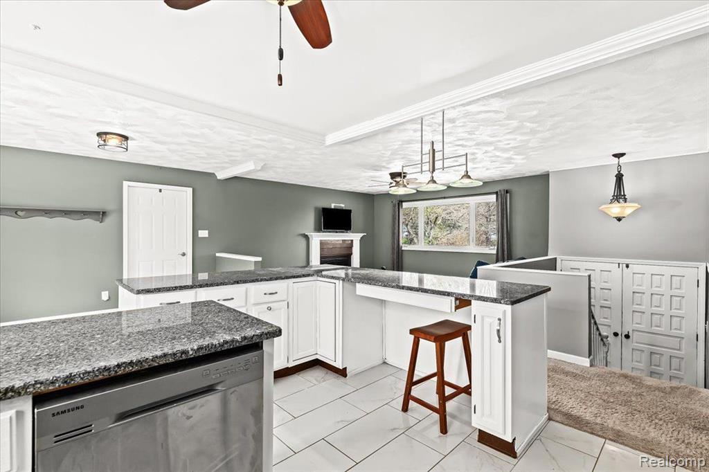 2810 Jewell Road Howell, MI 48843 - Photo 8 of 16