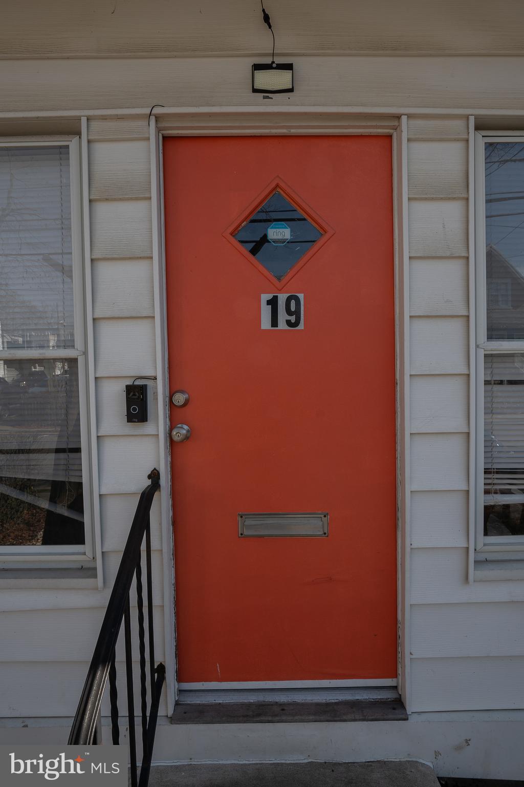 19 Ardsley Road Upper Darby, PA 19082 - Photo 2 of 50