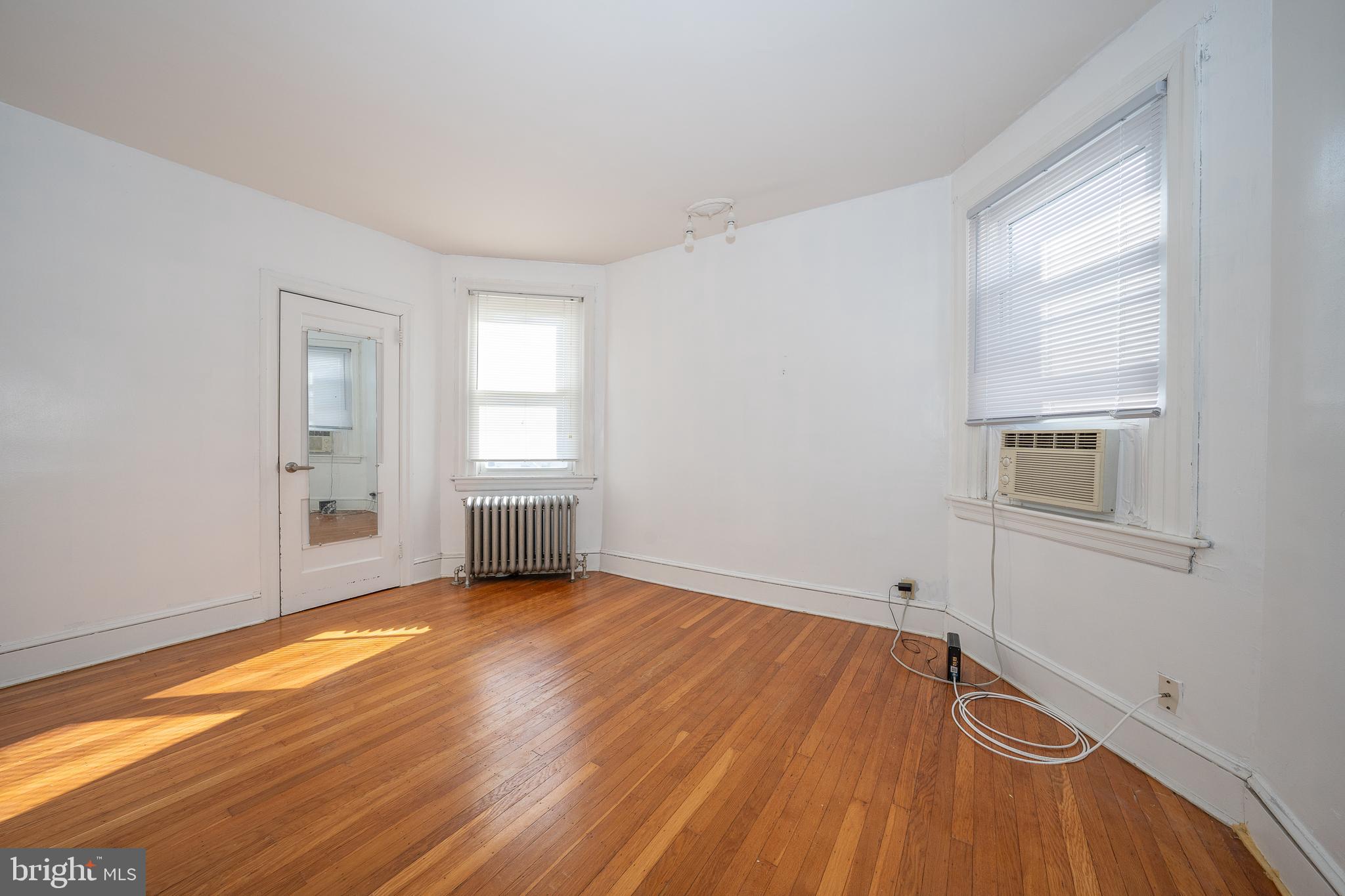 19 Ardsley Road Upper Darby, PA 19082 - Photo 28 of 50