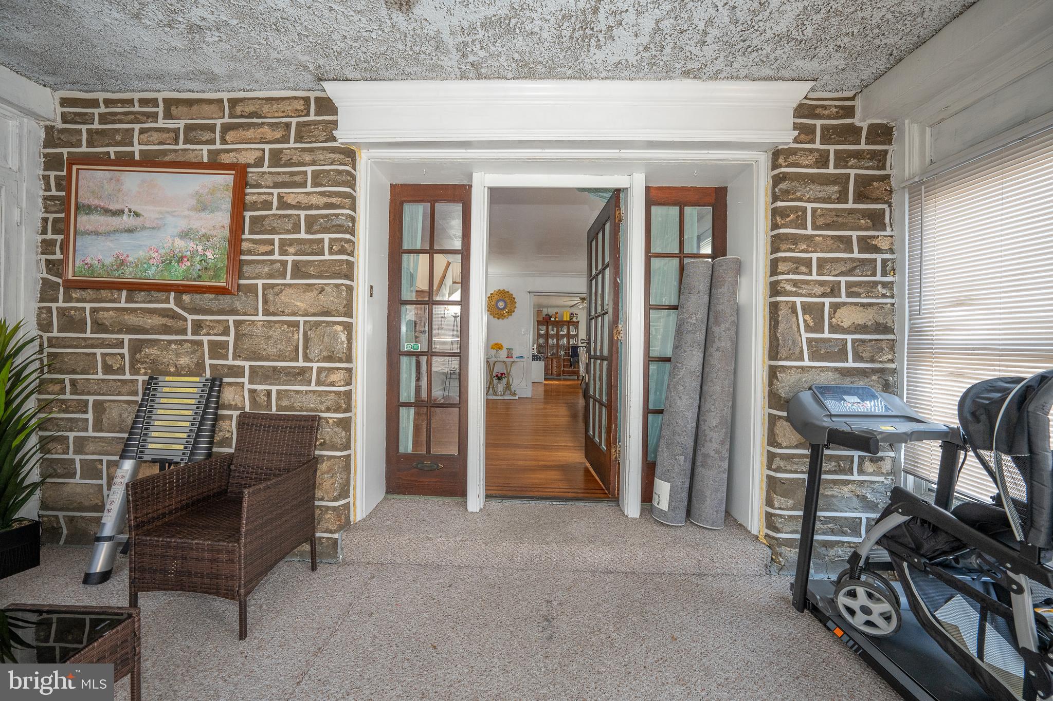19 Ardsley Road Upper Darby, PA 19082 - Photo 6 of 50