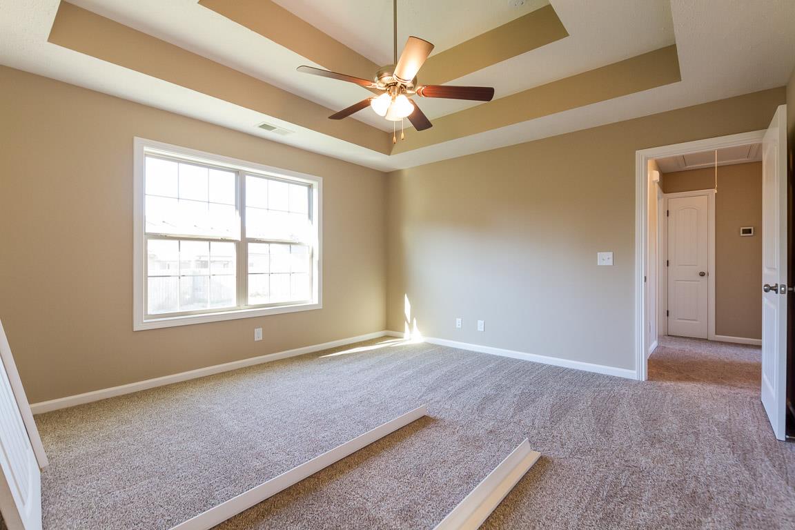148 Rossview Road Clarksville, TN 37043 - Photo 12 of 20 Gallery Image 12