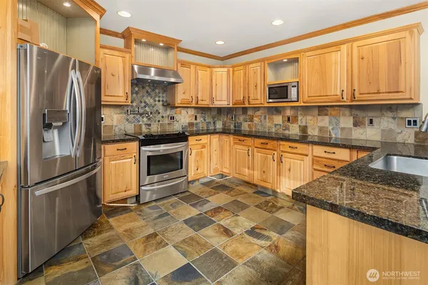 $885,000 | 3723 188th Street Northeast, Arlington, WA 98223