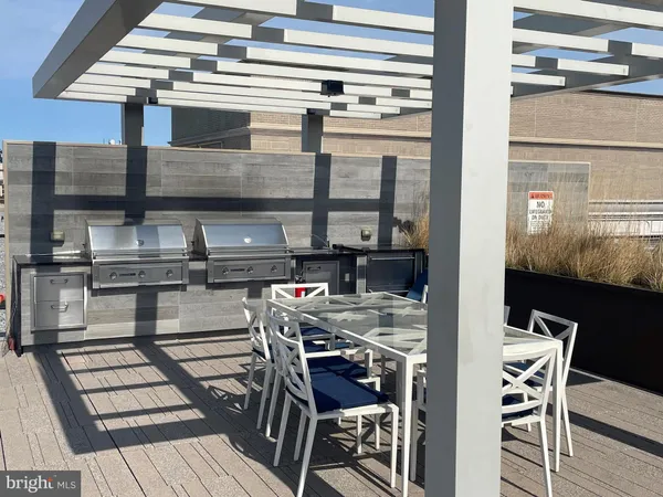$2,650 | 801 Pennsylvania Avenue Northwest, Unit 1125, Washington, DC 20004