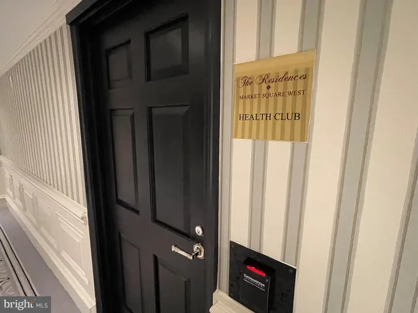 $2,650 | 801 Pennsylvania Avenue Northwest, Unit 1125, Washington, DC 20004