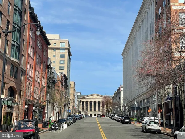 $2,650 | 801 Pennsylvania Avenue Northwest, Unit 1125, Washington, DC 20004