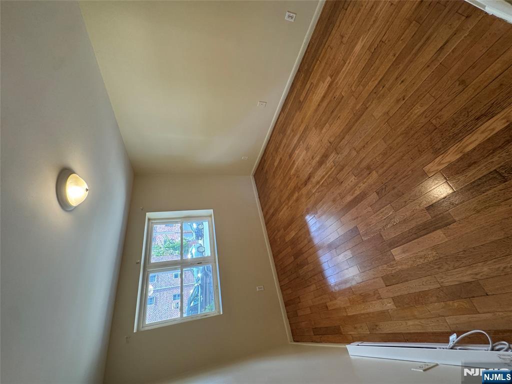 349 Gorge Road Cliffside Park, NJ 07010 - Photo 4 of 5