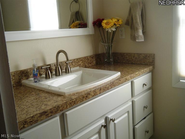 1121 Ford Road Lyndhurst, OH 44124 - Photo 18 of 21