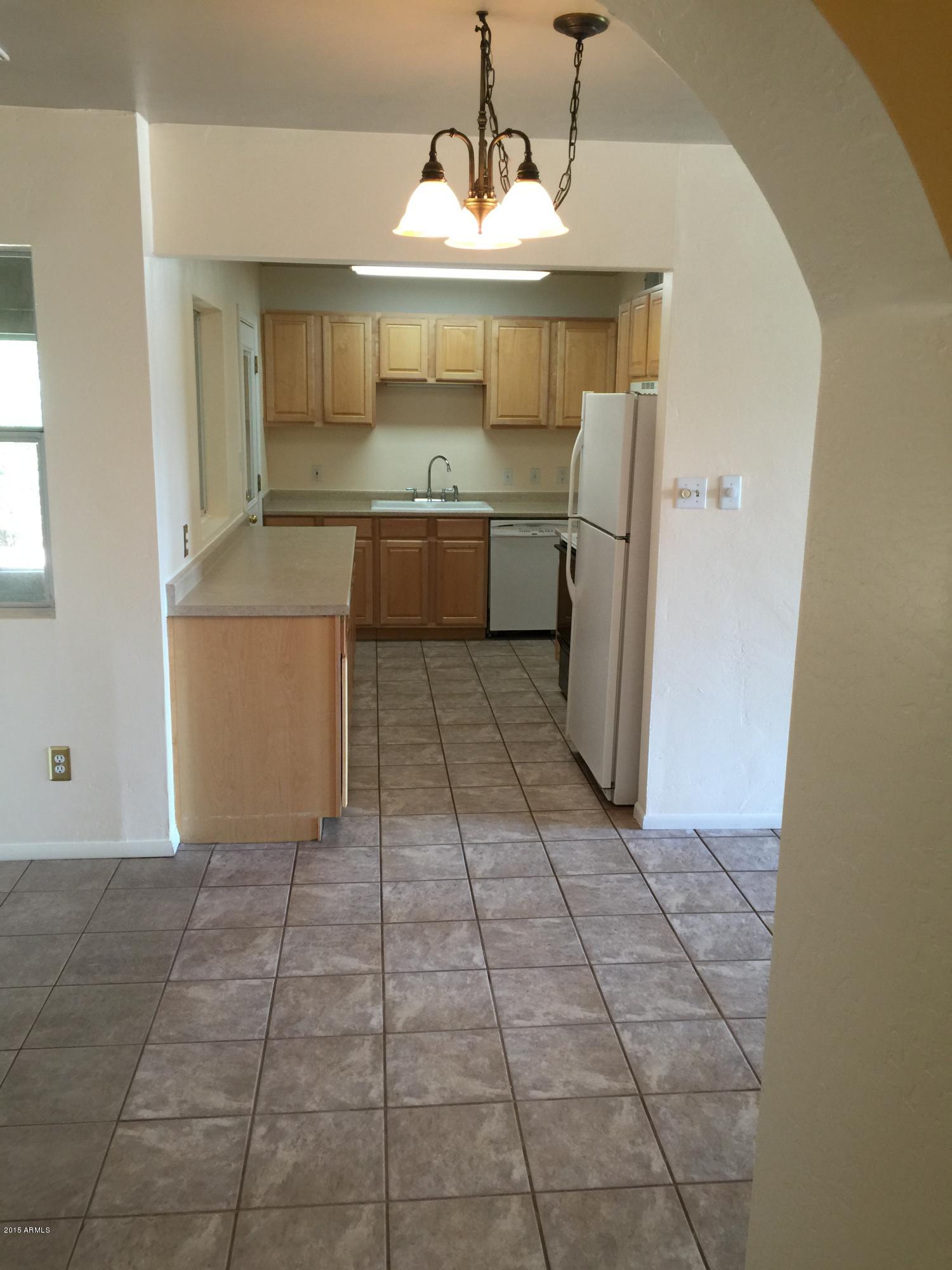 1710 East Rovey Avenue Phoenix, AZ 85016 - Photo 8 of 31 Kitchen - Dining