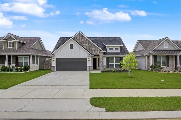 $335,000 | 3116 Brady Court, Bryan, TX 77808