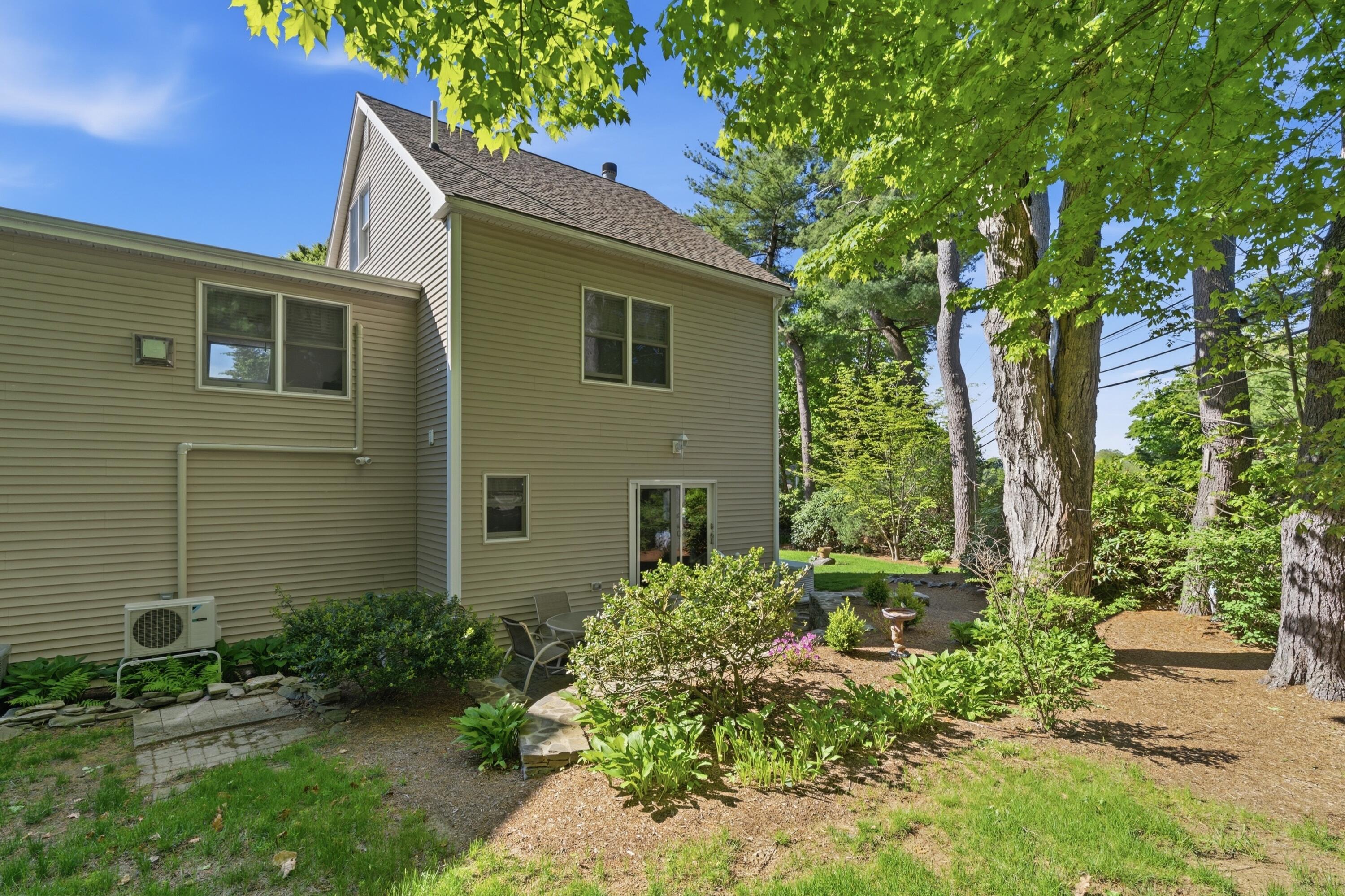 5 Yorke Ridge Way, Unit 5 York, ME 03909 - Photo 39 of 52 5 Yorke Ridge Way York ME-26