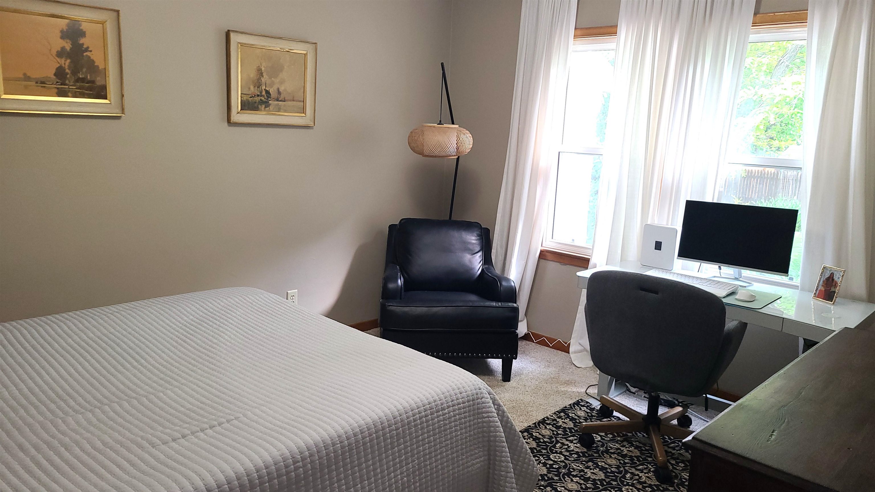910 Catherine Street Green Bay, WI 54301 - Photo 12 of 27