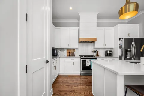 $879,900 | 513 Croley Drive, Nashville, TN 37209