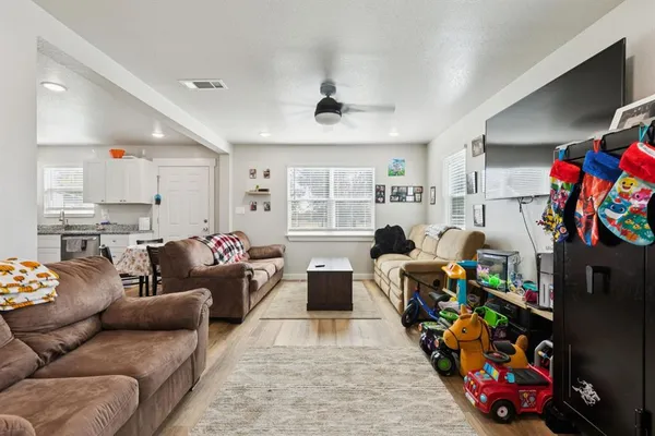 $820,000 | 1060 East Reno Road, Azle, TX 76020