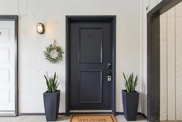 $1,200 | 2627 Douglas Avenue, Dallas, TX 75219
