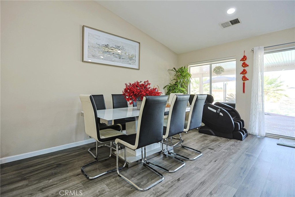 80618 Declaration Avenue Indio, CA 92201 - Photo 10 of 36