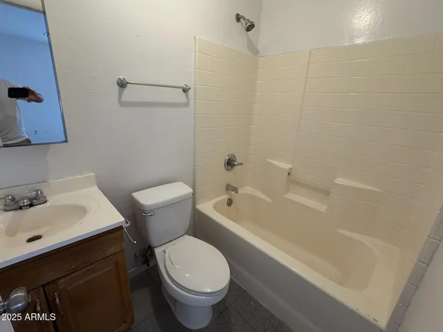 $3,259 | 1331 East Pueblo Avenue, Phoenix, AZ 85040