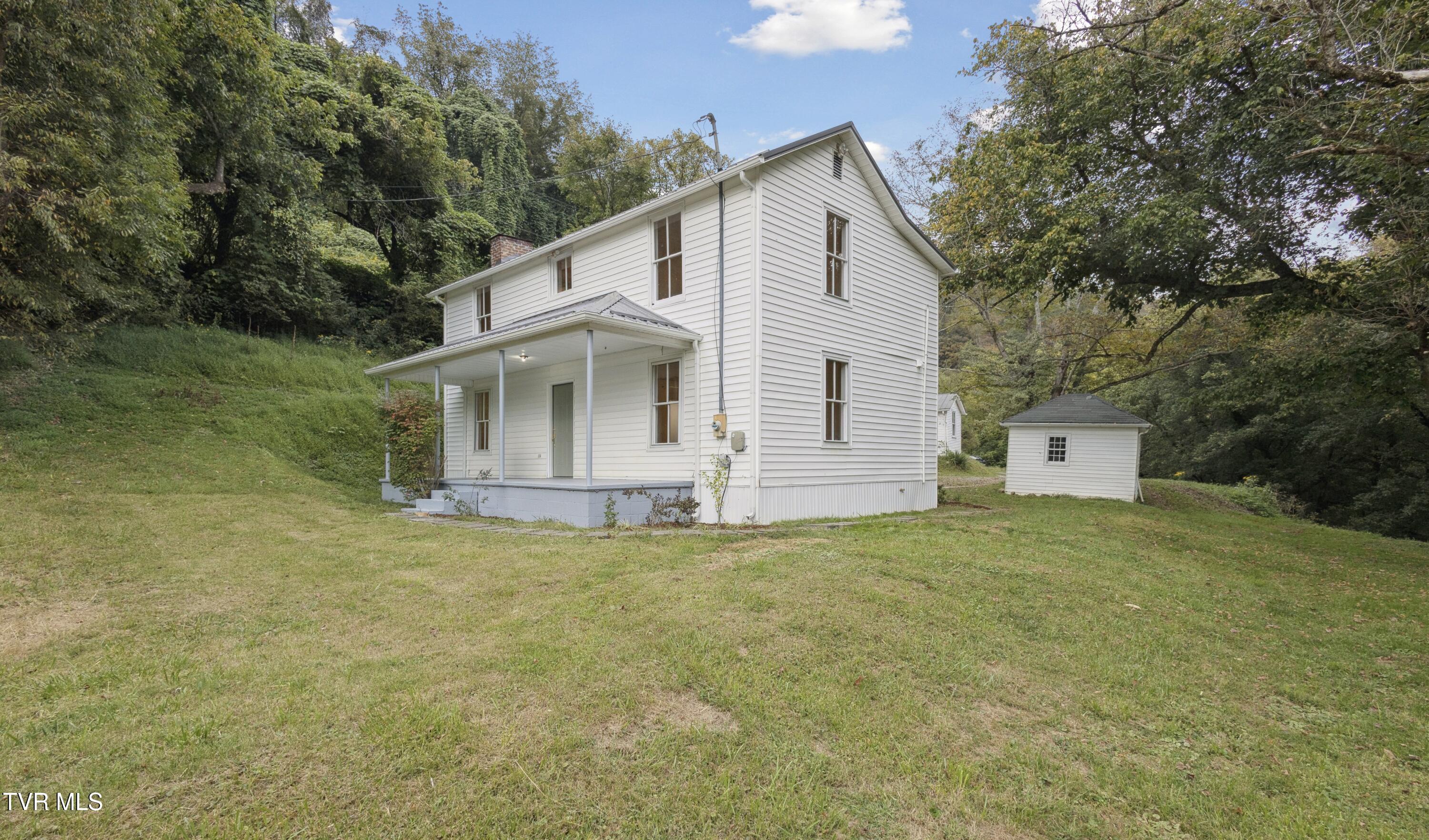 630 Artrip Road Cleveland, VA 24225 - Photo 26 of 43 IMG_0371