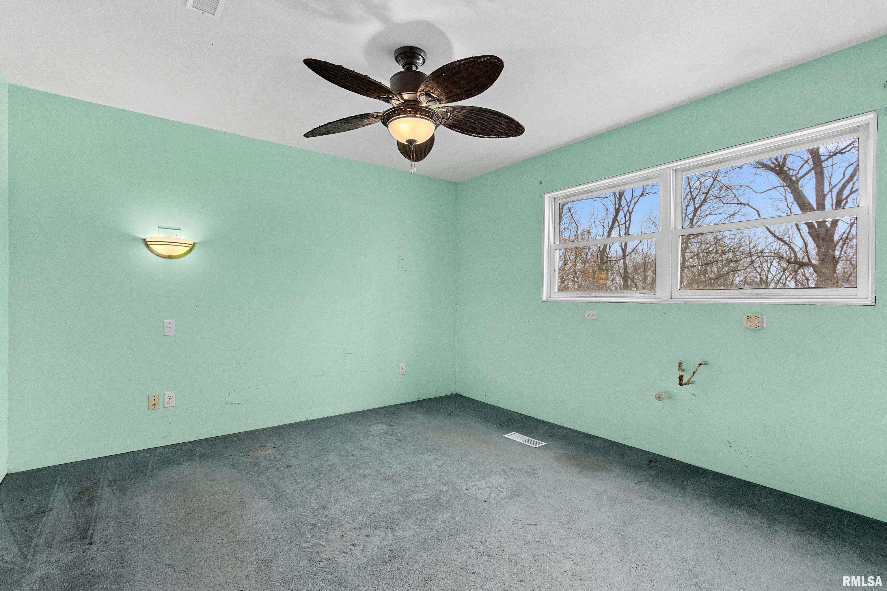 6921 West Lancaster Road Peoria, IL 61607 - Photo 38 of 70