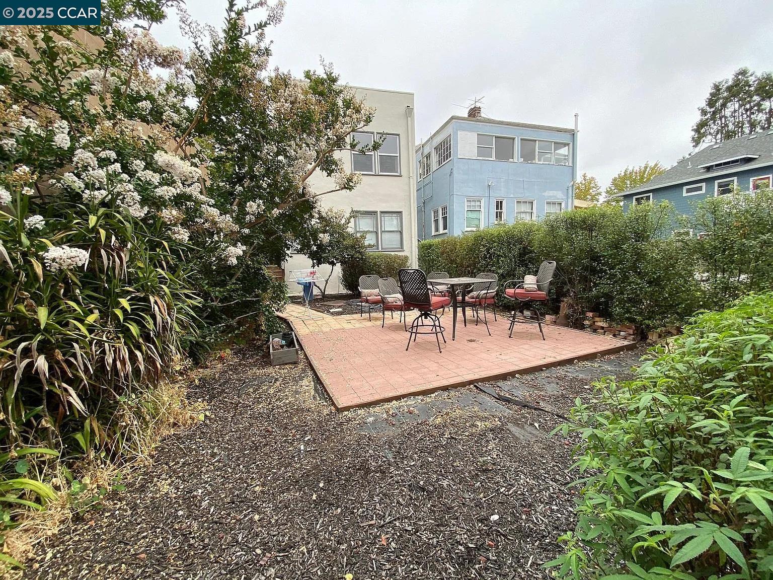 3040 Telegraph Avenue, Unit 6 Berkeley, CA 94705 - Photo 9 of 9 a view of a patio in a backyard