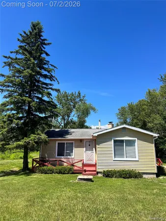 $119,500 | 3567 Coveview Drive, Lupton, MI 48635