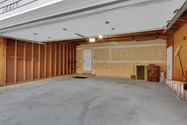 $384,000 | 10615 Mathew Street, Huntley, IL 60142