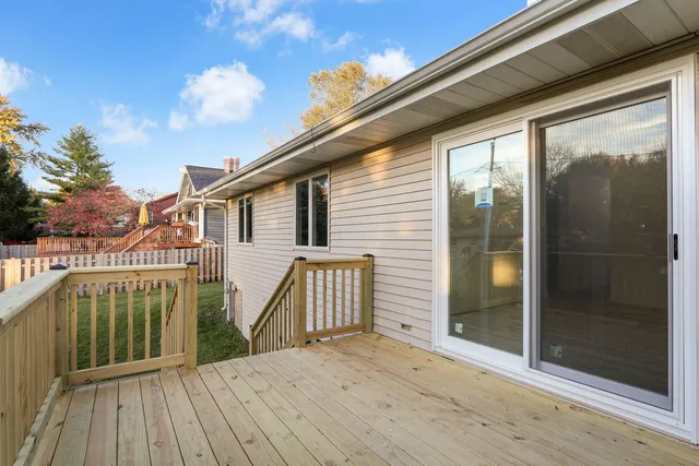 $384,000 | 10615 Mathew Street, Huntley, IL 60142