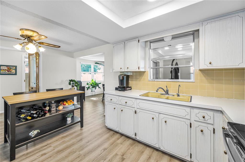 4415 Royal Oak Lane New Port Richey, FL 34653 - Photo 20 of 48