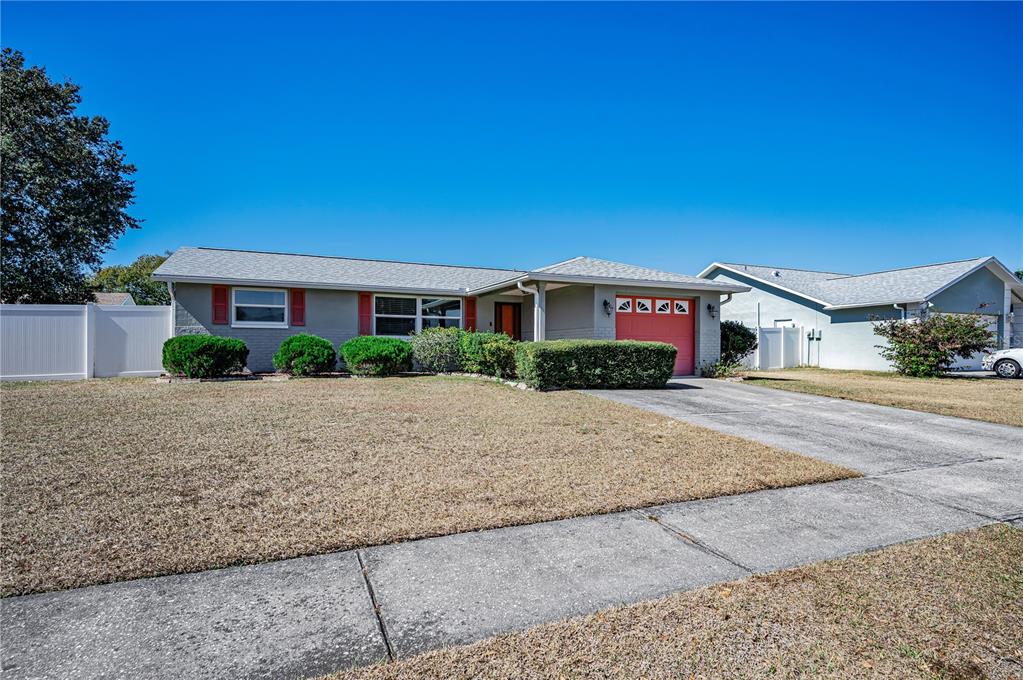 4415 Royal Oak Lane New Port Richey, FL 34653 - Photo 6 of 48