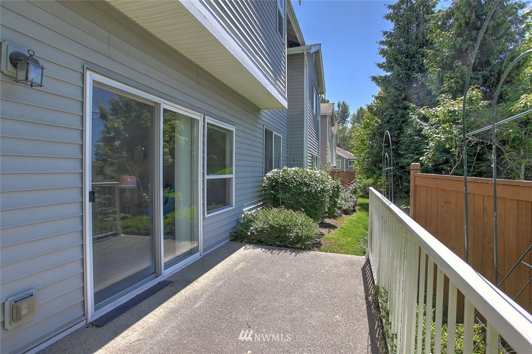 5025 Davis Place South, Unit F Renton, WA 98055 - Photo 18 of 25