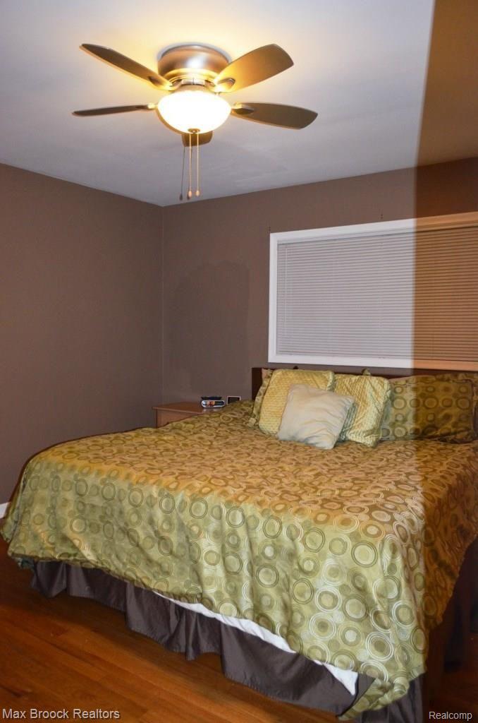32045 Bonnet Hill Road Farmington, MI 48334 - Photo 13 of 17 Master Bedroom