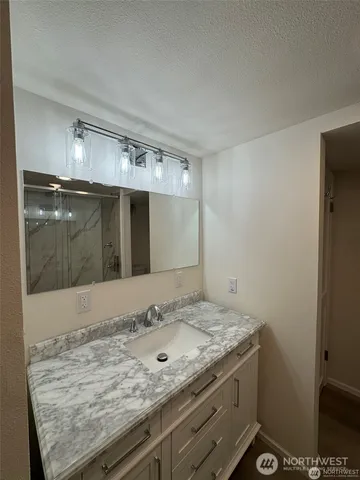 $1,650 | 10503 23rd Avenue Northeast, Unit B, Seattle, WA 98125