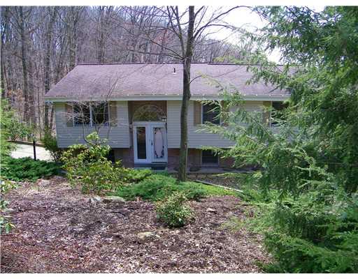 2536 Wickline Road Gibsonia, PA 15044 - Photo 1 of 18 Exterior Front.