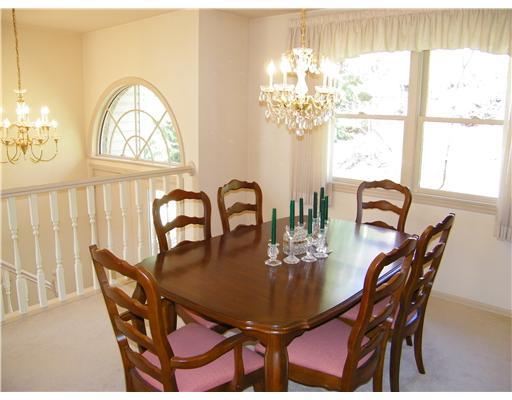 2536 Wickline Road Gibsonia, PA 15044 - Photo 5 of 18 Dining Room.