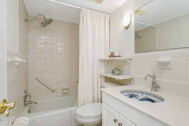 $2,800 | 1825 Minutemen Causeway, Unit 105, Cocoa Beach, FL 32931