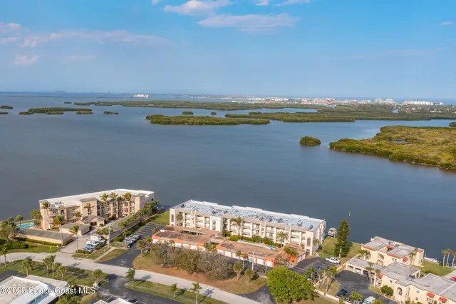 $2,800 | 1825 Minutemen Causeway, Unit 105, Cocoa Beach, FL 32931