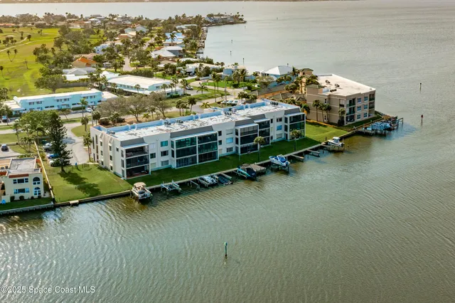 $2,800 | 1825 Minutemen Causeway, Unit 105, Cocoa Beach, FL 32931