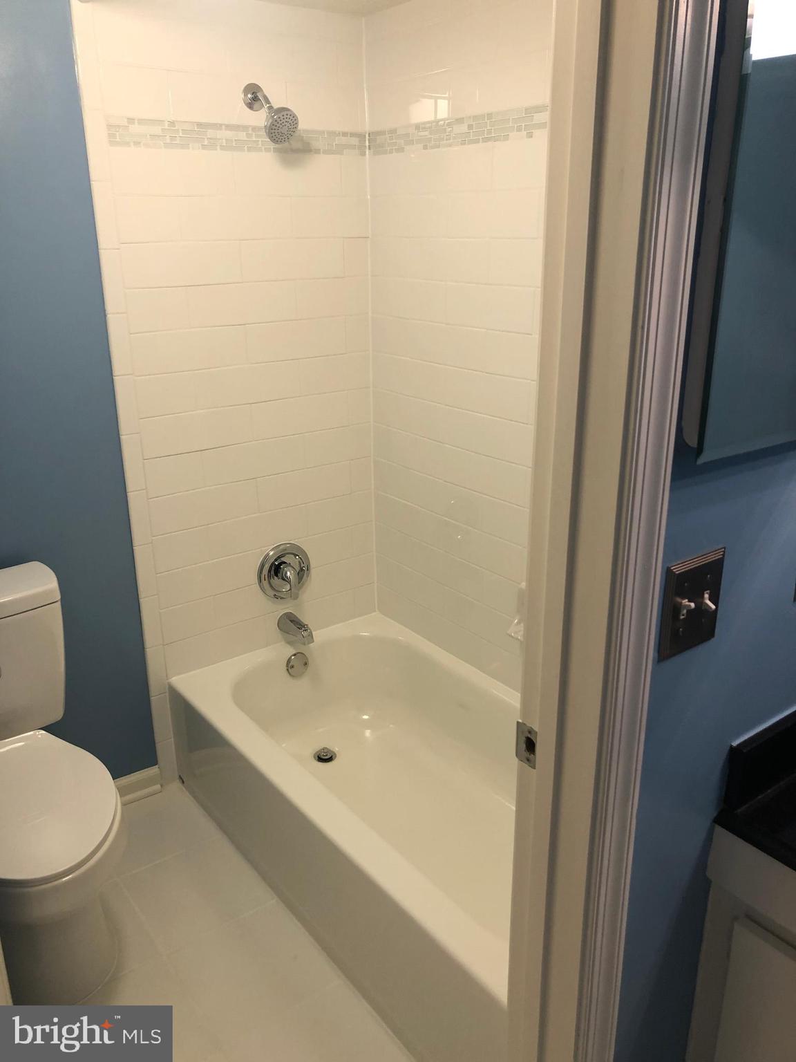 1641 Parkcrest Circle, Unit 101 Reston, VA 20190 - Photo 11 of 37 New Bath