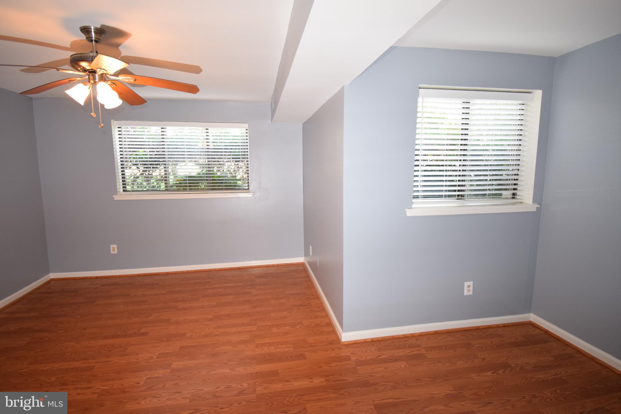 1641 Parkcrest Circle, Unit 101 Reston, VA 20190 - Photo 12 of 37 Bedroom and spare room