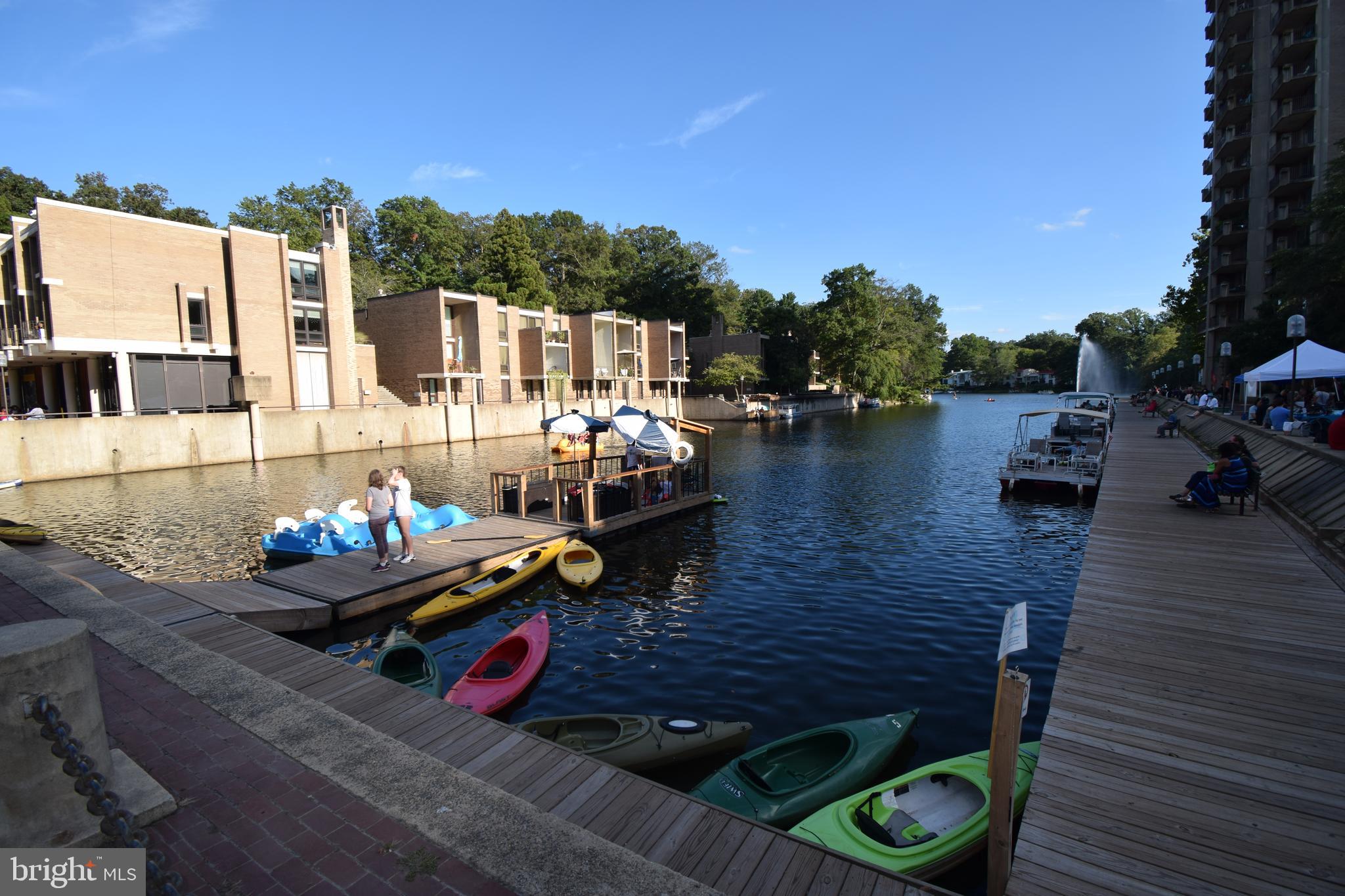 1641 Parkcrest Circle, Unit 101 Reston, VA 20190 - Photo 23 of 37 Lake Anne boat rental