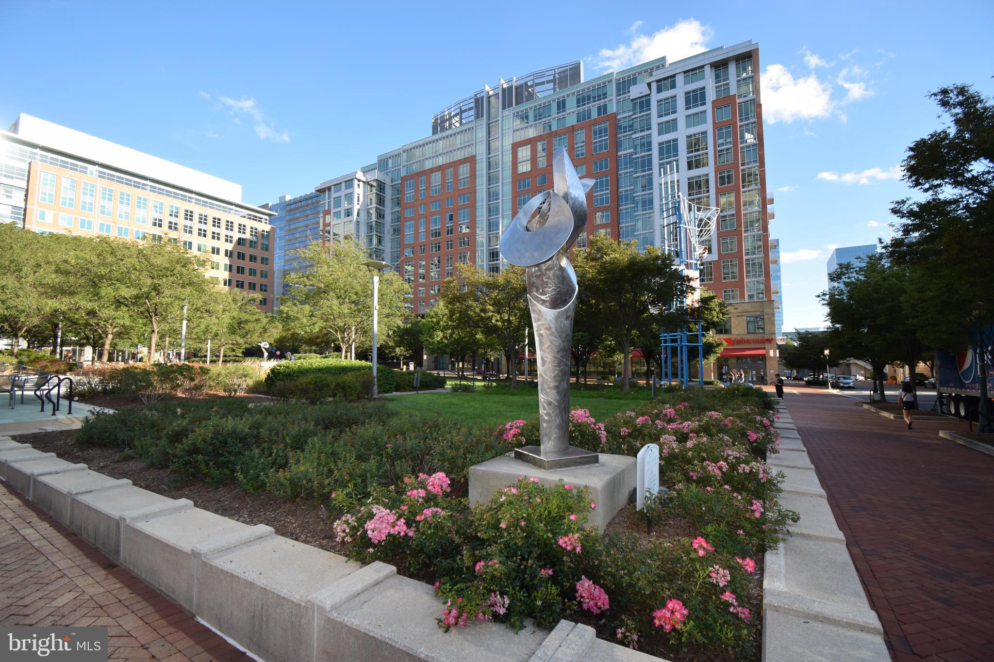 1641 Parkcrest Circle, Unit 101 Reston, VA 20190 - Photo 30 of 37 Park at Reston Town Center