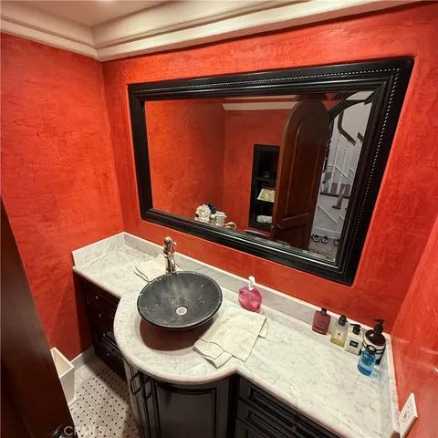 $619,000 | 25225 Ave Dorena, Newhall, CA 91321