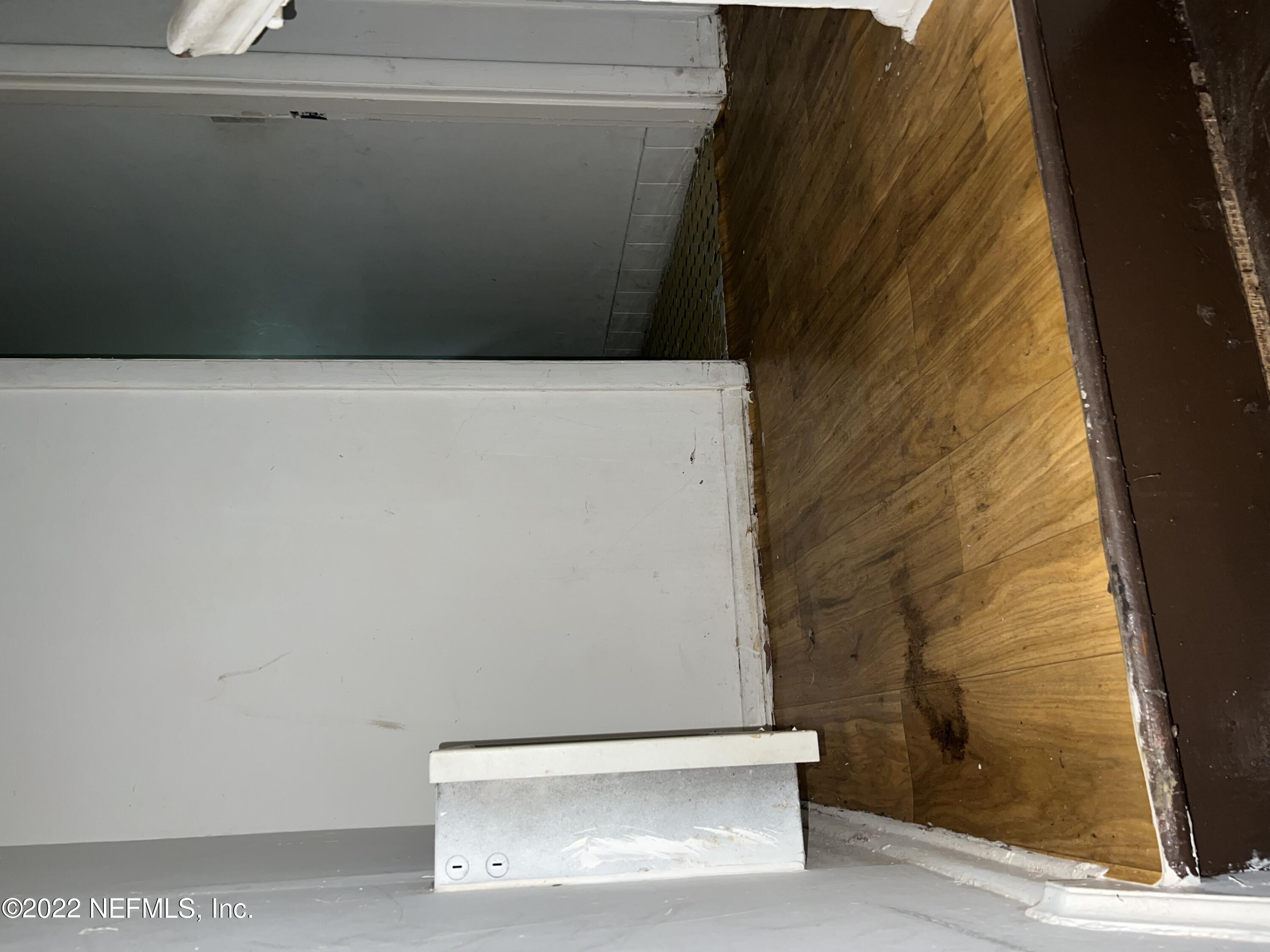 4423 Moncrief Road Jacksonville, FL 32209 - Photo 16 of 47 a view of bathroom