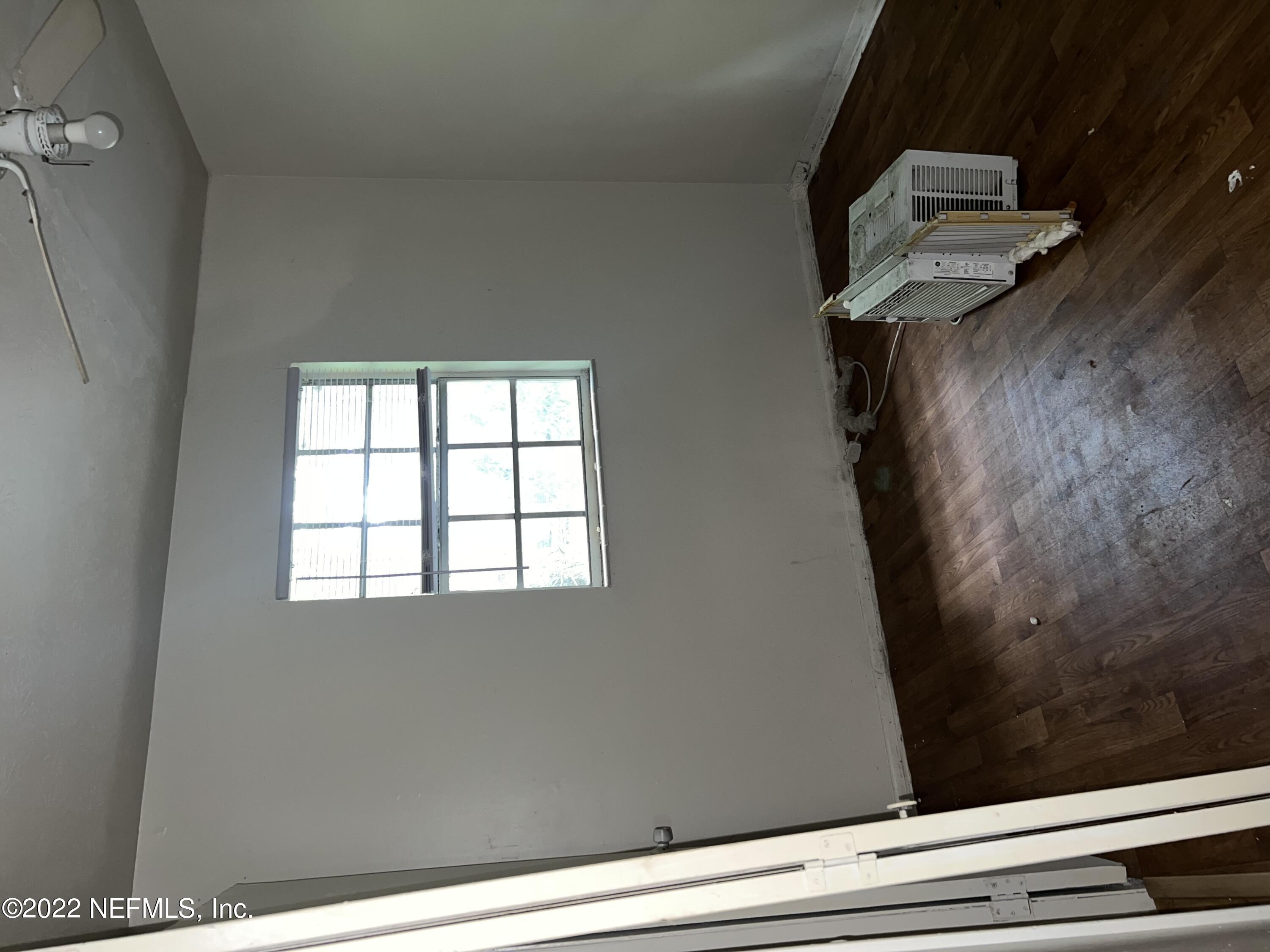 4423 Moncrief Road Jacksonville, FL 32209 - Photo 27 of 47 00F7B5D2-0F61-419B-A8DE-152710871E4C