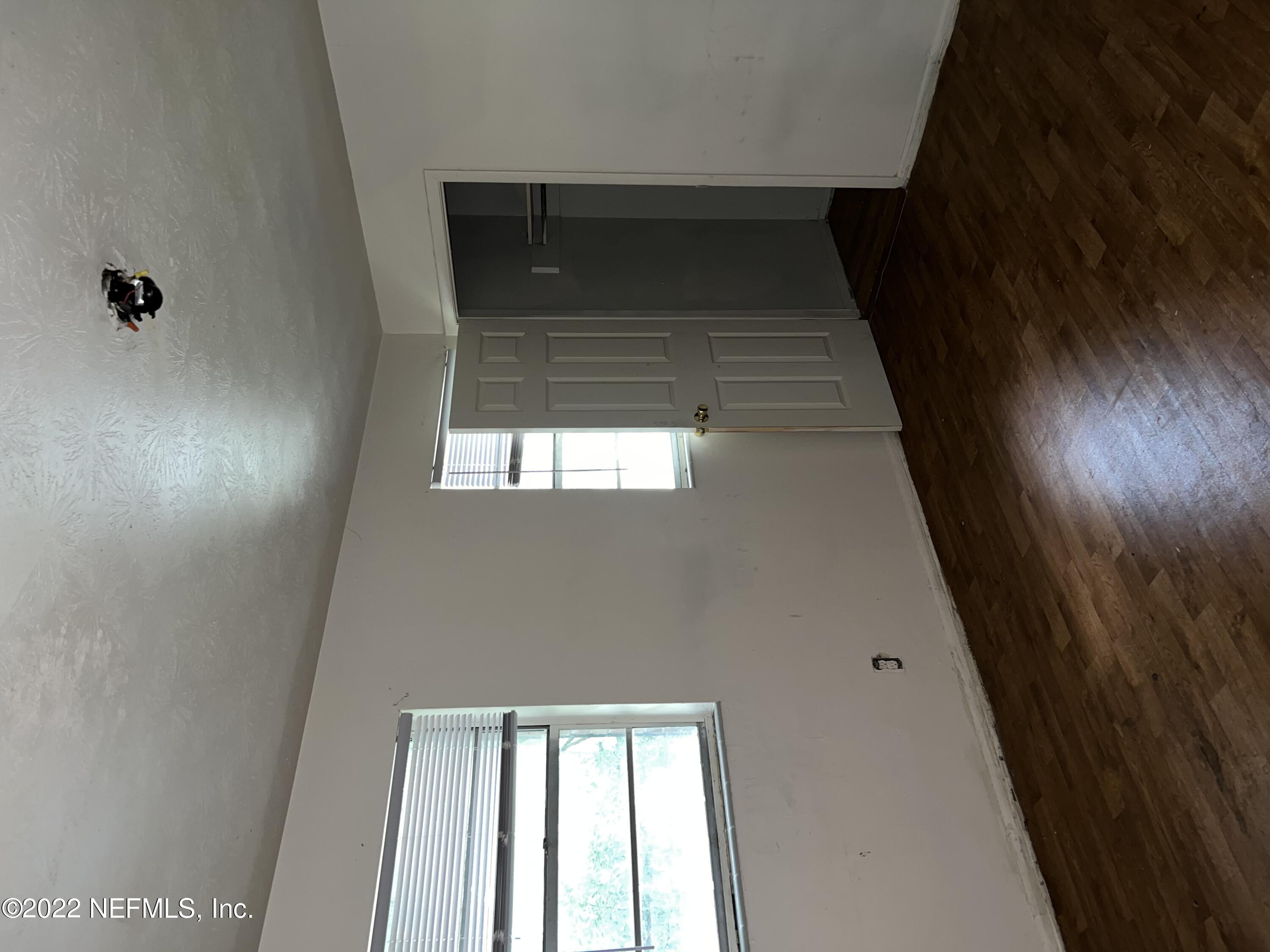 4423 Moncrief Road Jacksonville, FL 32209 - Photo 31 of 47 72A4A115-F8A1-490C-BE55-BE5E7EB1075A