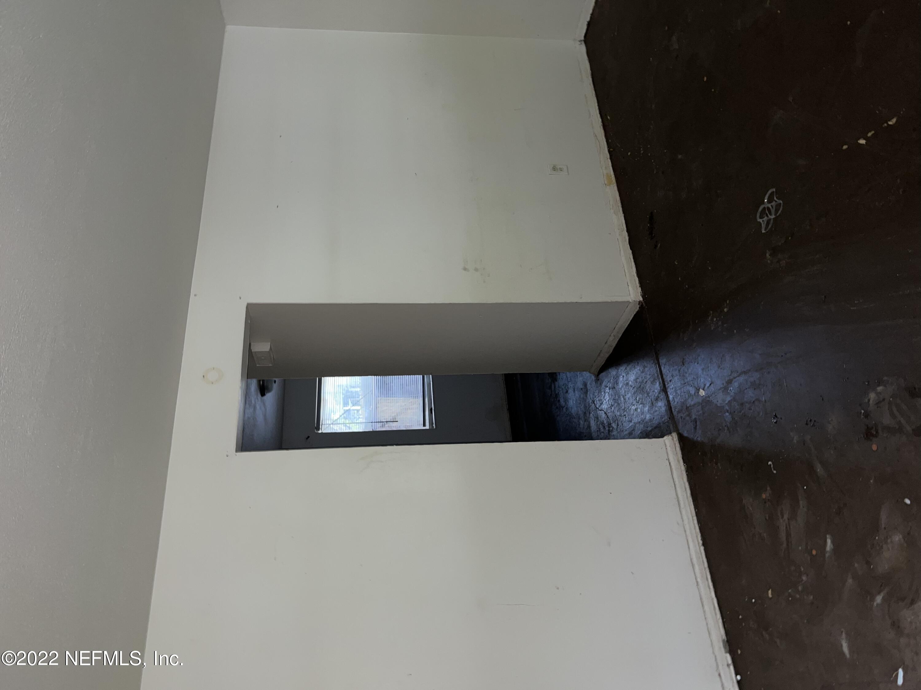 4423 Moncrief Road Jacksonville, FL 32209 - Photo 39 of 47 a view of entryway