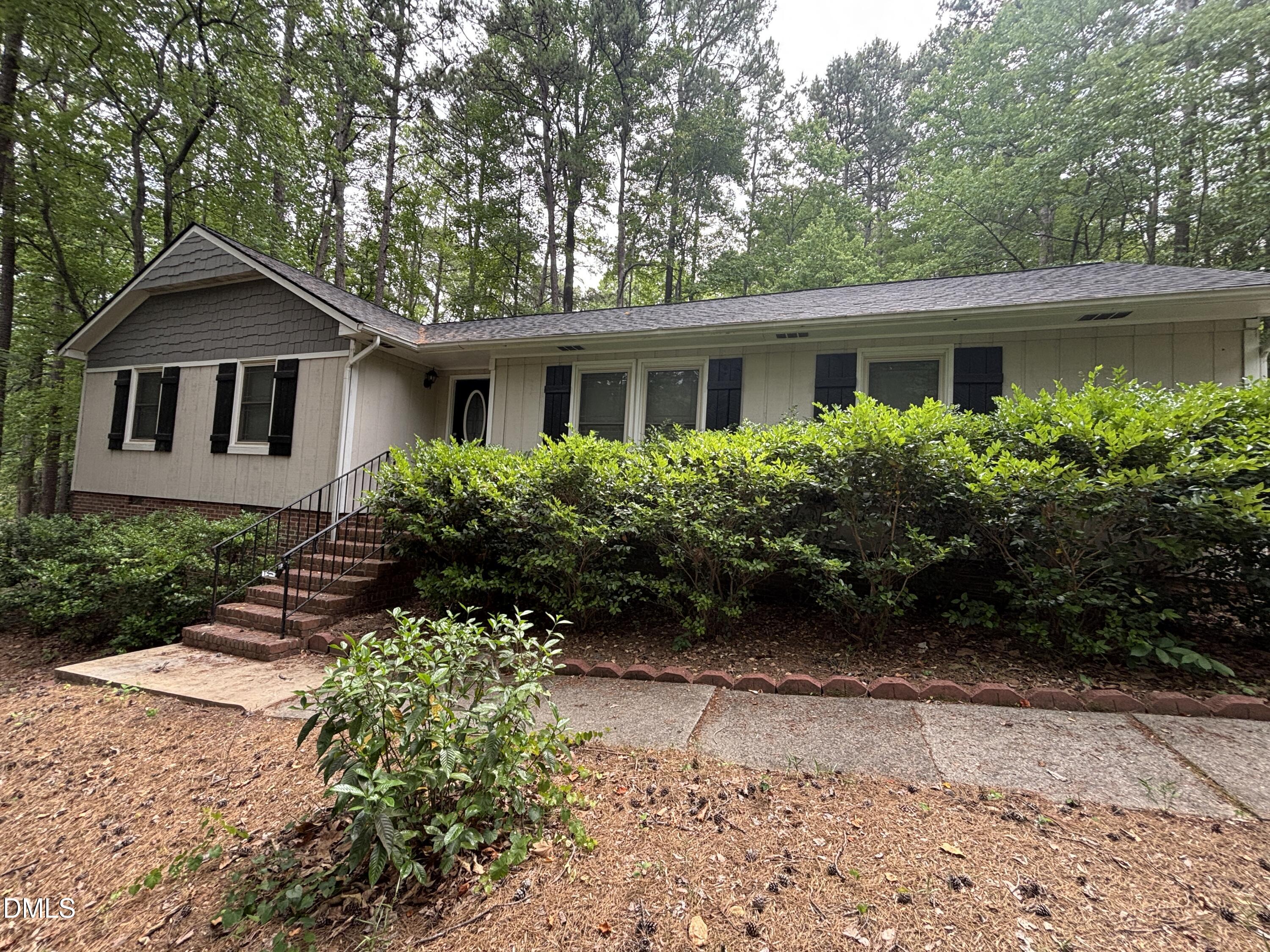 501 Merrie Road Raleigh, NC 27606 - Photo 22 of 63 20260616_142528135_iOS