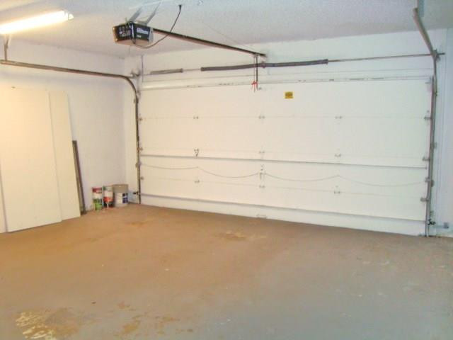 11460 Woodchuck Drive Boca Raton, FL 33428 - Photo 32 of 32 a view of an empty room