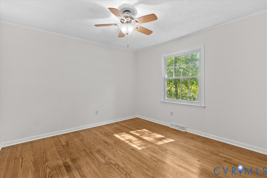 2829 Winningham Road Crewe, VA 23930 - Photo 14 of 45