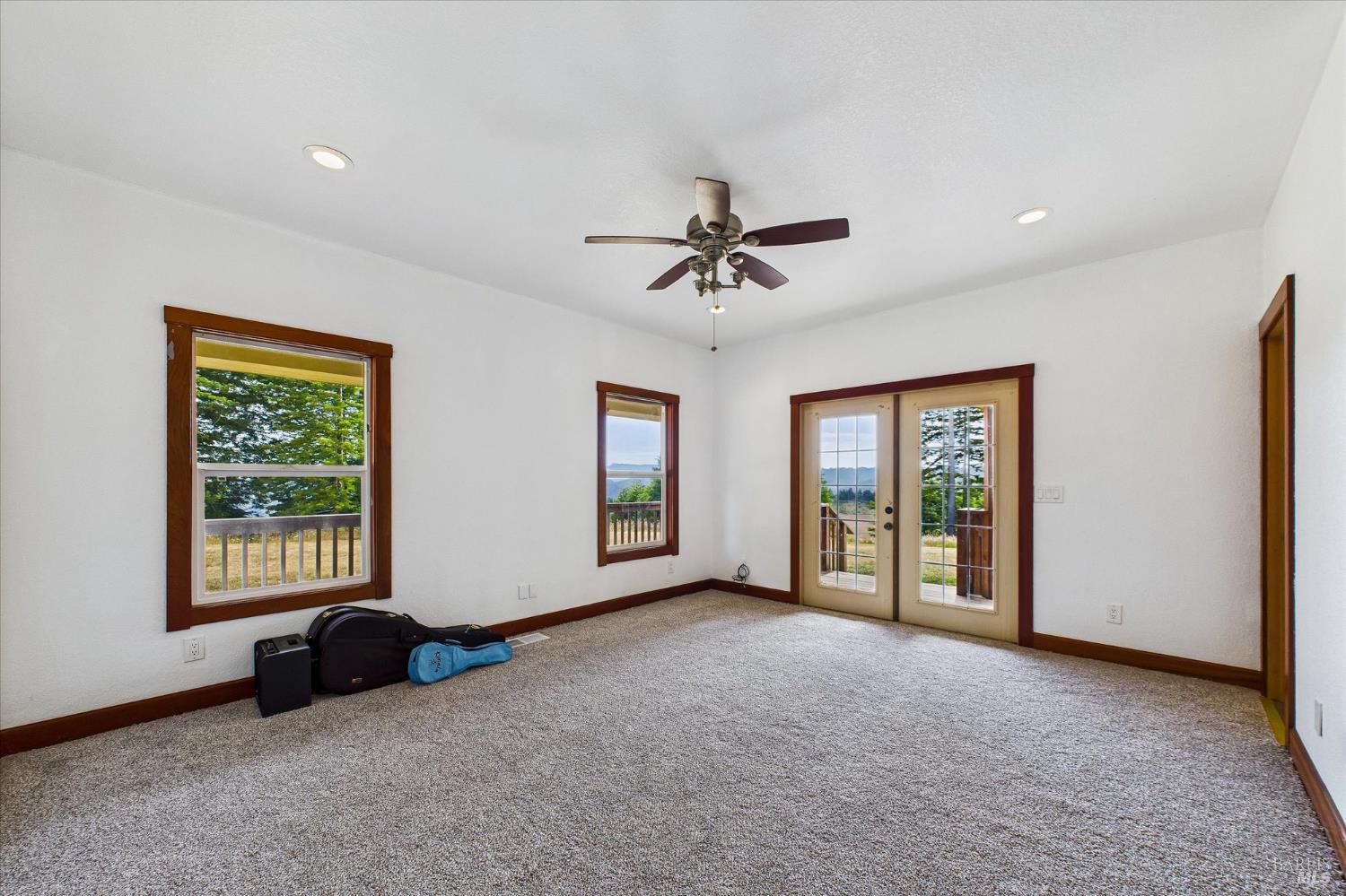 1150 Dinsmore Ranch Road Rio Dell, CA 95562 - Photo 37 of 71 a view of an empty room with a window